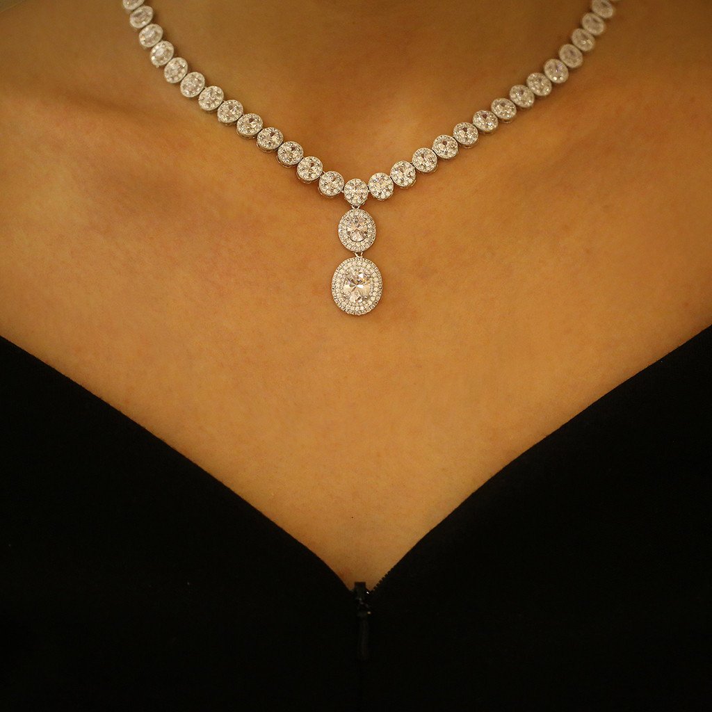 Gemvine Sterling Silver Cubic Crystal Necklace in White