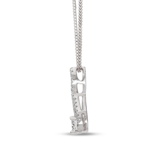 Gemvine Sterling Silver Diamond Centre Figure of 8 Pendant Necklace + 18 Inch Adjustable Chain