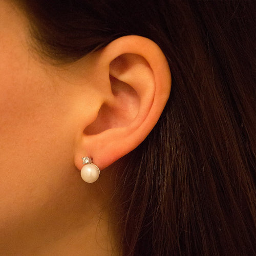Gemvine Sterling Silver Freshwater Pearl with Cubic Stud Women's Earrings