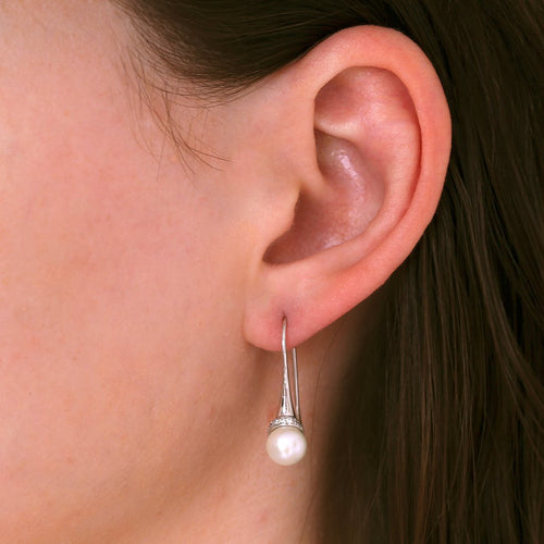 Gemvine Sterling Silver Freshwater Pearl Elegant Woman's Drop Earrings